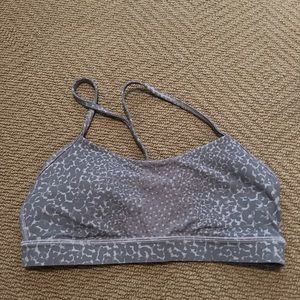Lululemon sports bra, cheetah pattern